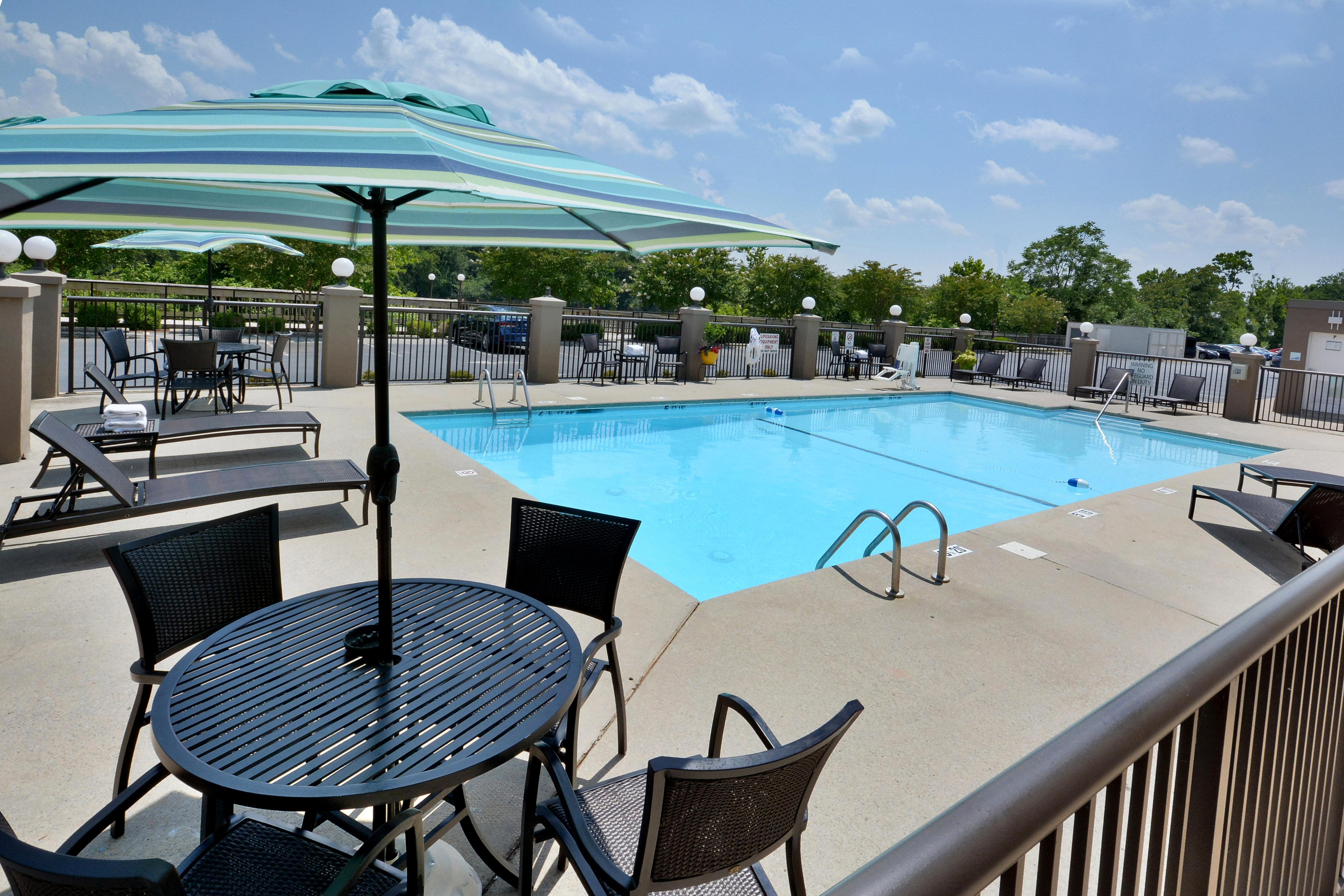 Holiday Inn Express Danville By Ihg Dış mekan fotoğraf