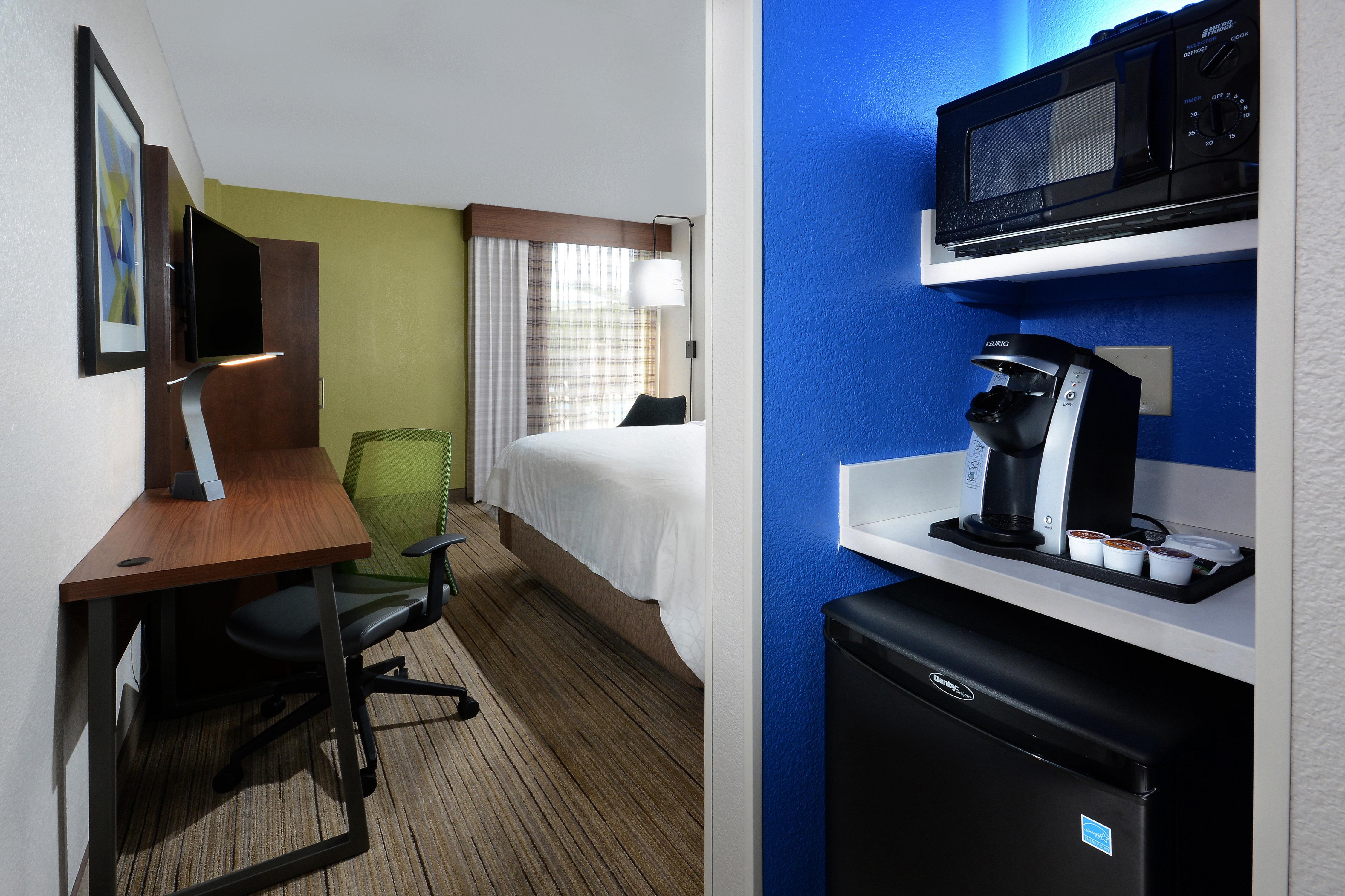 Holiday Inn Express Danville By Ihg Dış mekan fotoğraf