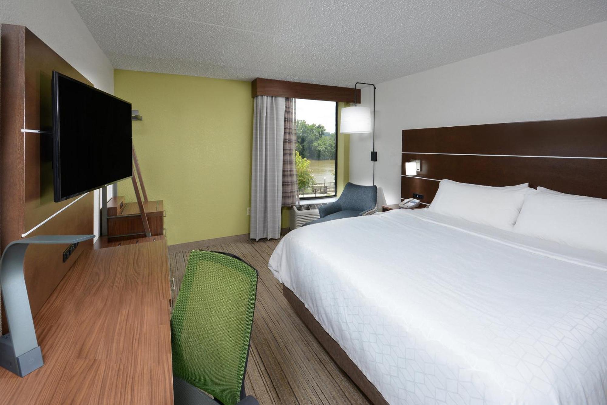Holiday Inn Express Danville By Ihg Dış mekan fotoğraf