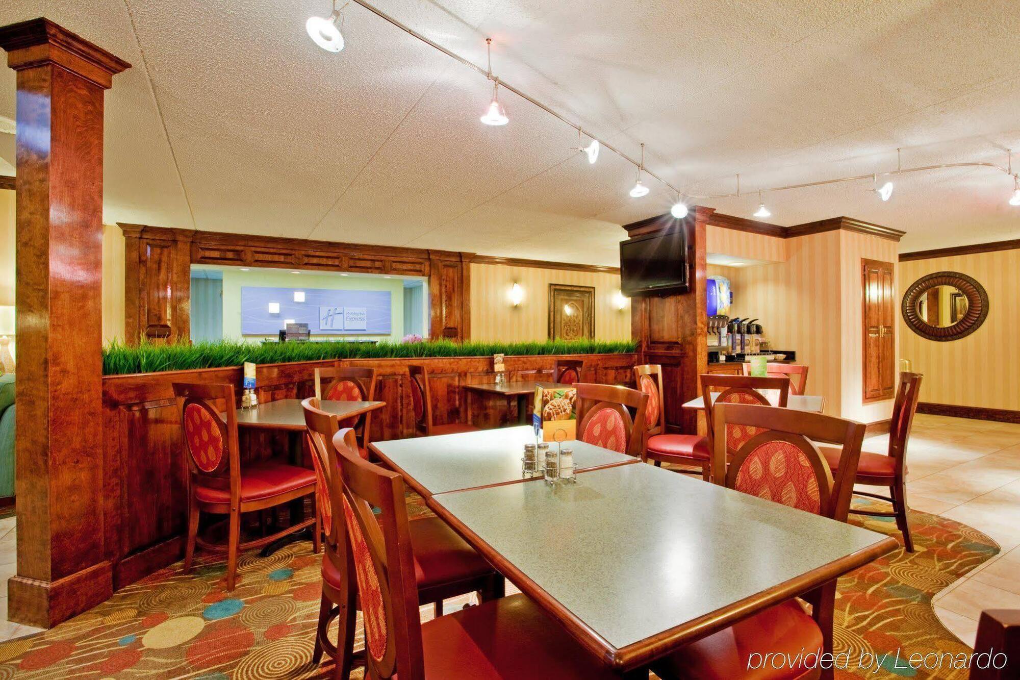 Holiday Inn Express Danville By Ihg Dış mekan fotoğraf