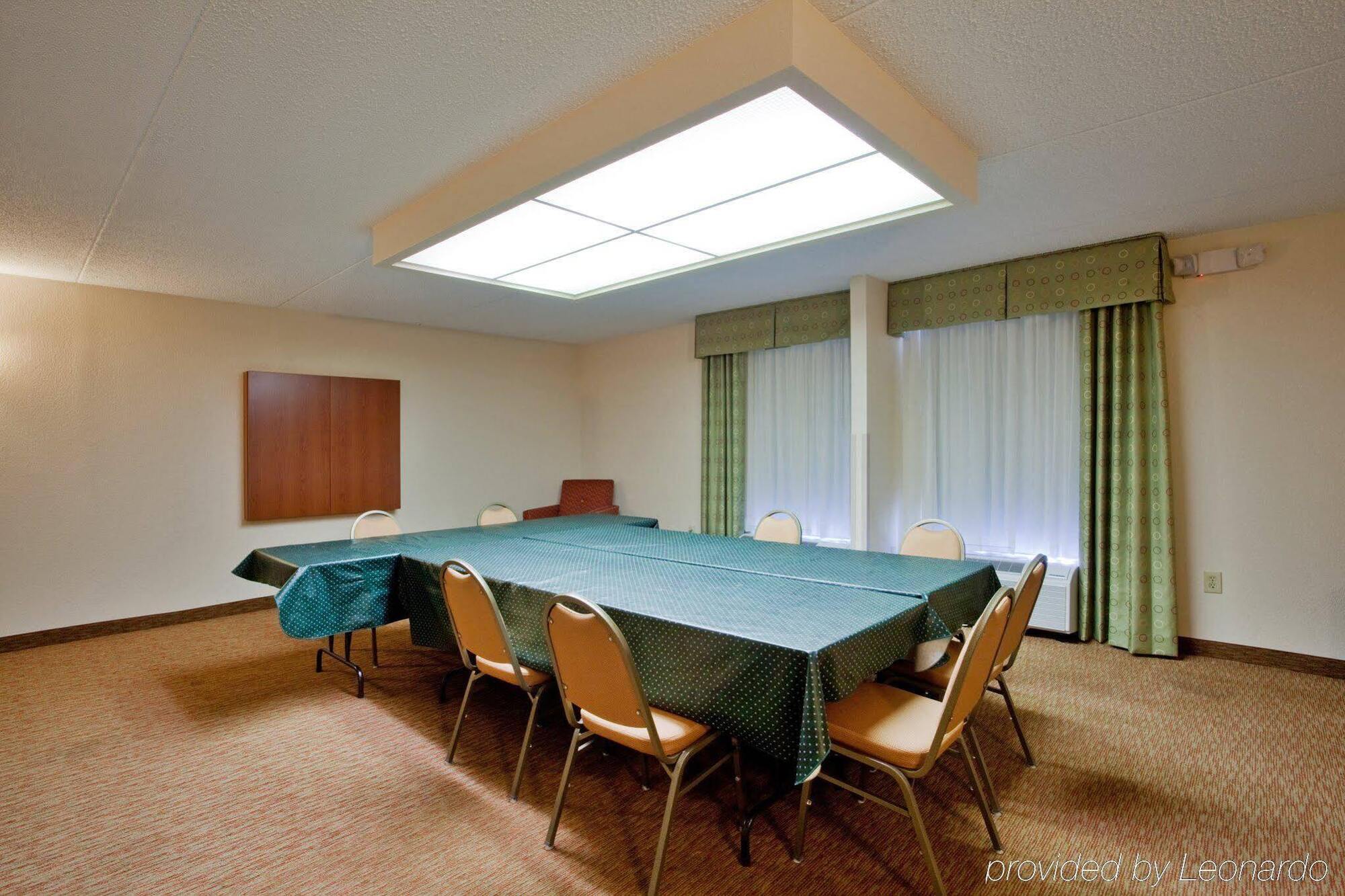 Holiday Inn Express Danville By Ihg Dış mekan fotoğraf